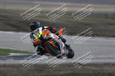 media/Nov-29-2025-TrackDaz (Sat) [[10ae2d9bce]]/B Group/Session 3 (Outside Grapevine)/